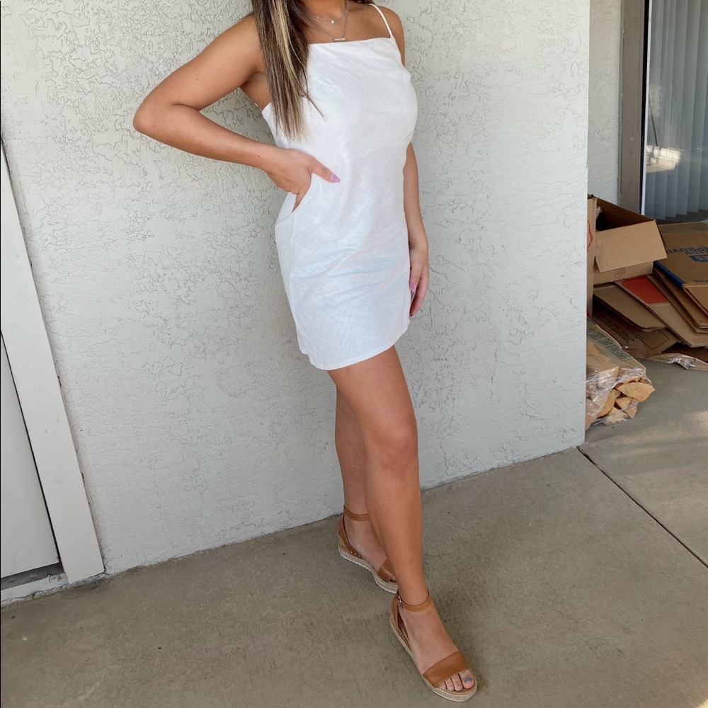 Super cute white dress🤍